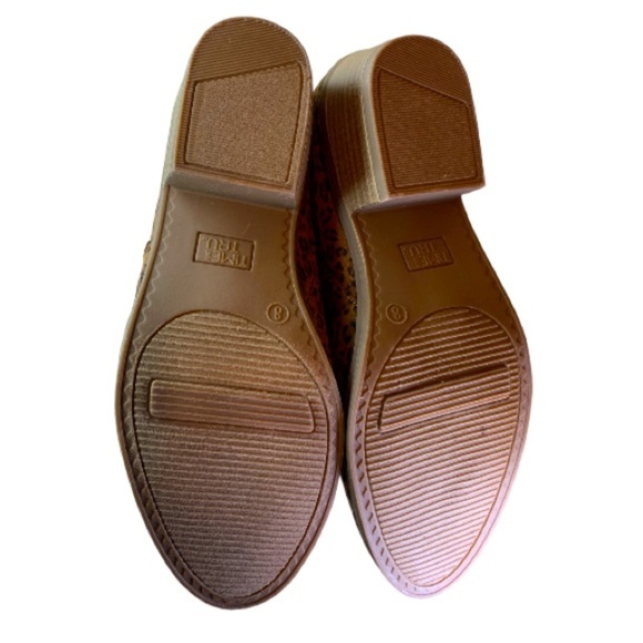 Boho BOOTIES BOOTS NWOT Faux Suede Leopard Side Zip 1 7/8”bHeel Booties Cowboy - Picture 4 of 7